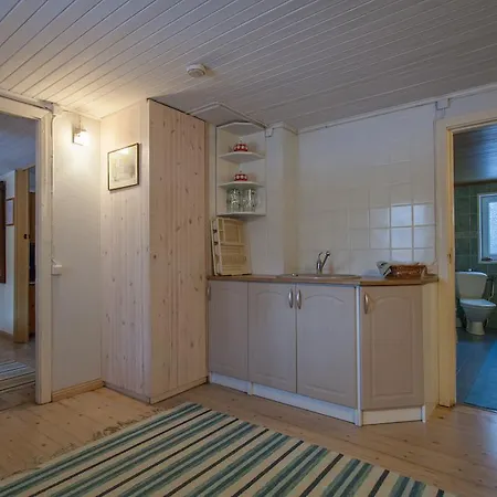 بيت للعطل Vaestriku *