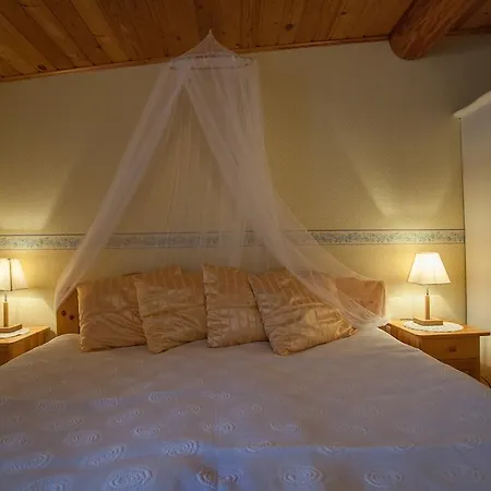 بيت للعطل Vaestriku