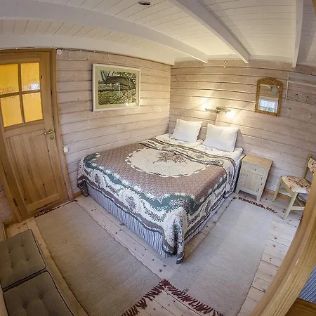 بيت للعطل Vaestriku